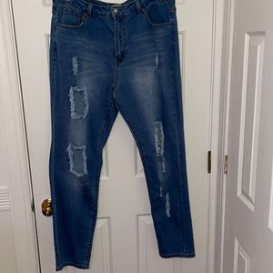 Judy Blue Ripped Jeans